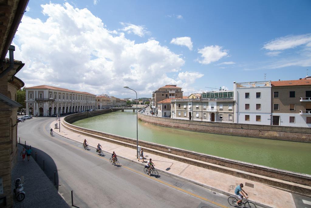 Al Foro Annonario Bed & Breakfast Senigallia Ngoại thất bức ảnh